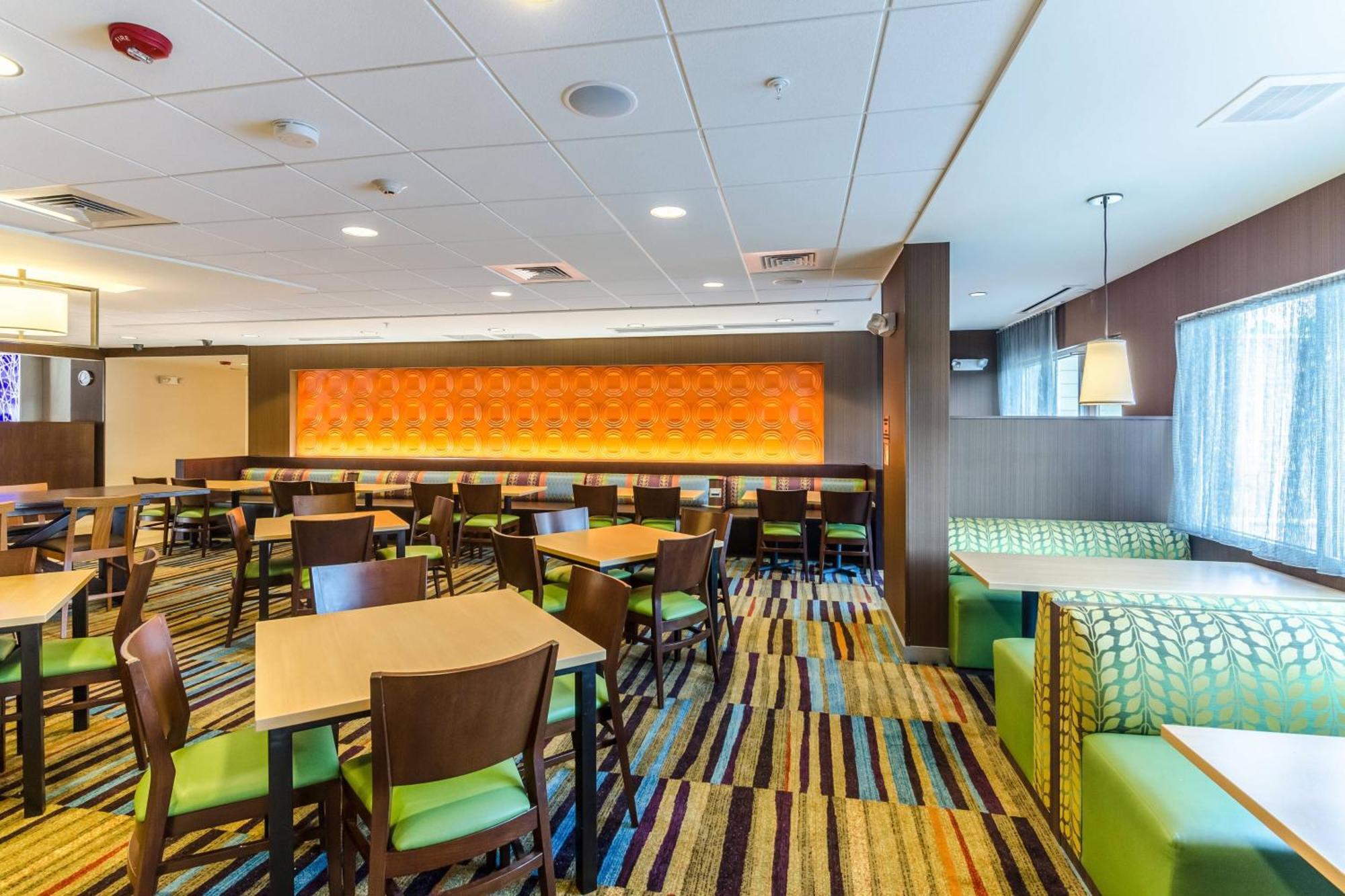 Fairfield Inn & Suites By Marriott Panama City Beach Upper Grand Lagoon Exterior foto